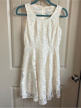 ILLA ILLA White Floral Lace A-Line Mini Dress